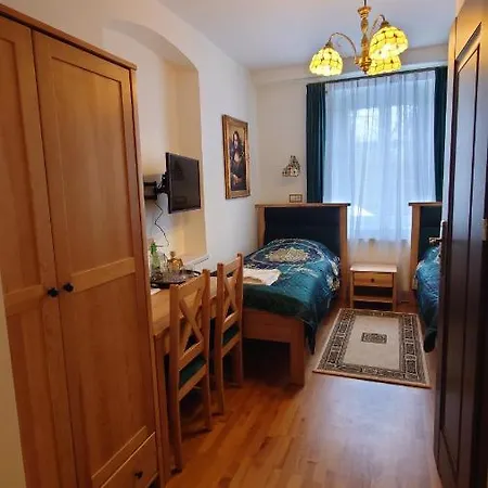 Bali Ulica Strumykowa 6 59-850 Zdroj Hotel
